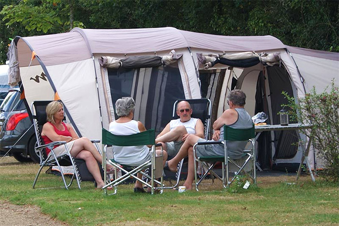 emplacement camping à taille humaine en Vendée